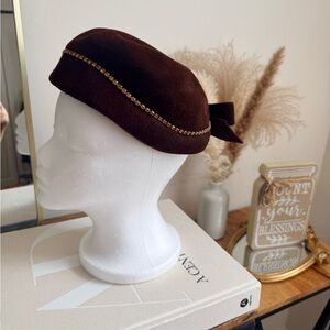 Elegant Brown Women Vintage with Gold Accent